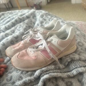 New Balance Women's Pink Sneakers